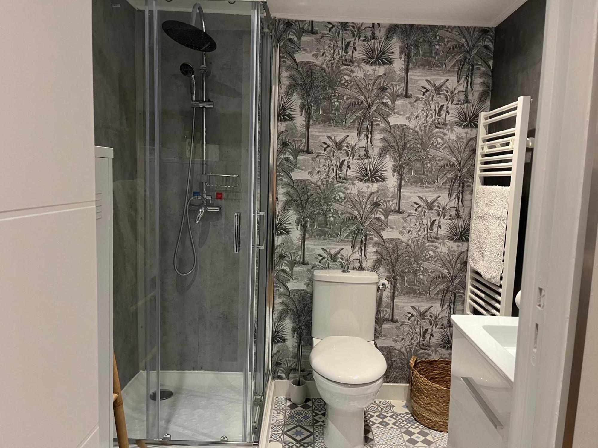 Joli T2 3* 40 M2 Avec Parking Et Terrasse Apartment Aix-les-Bains